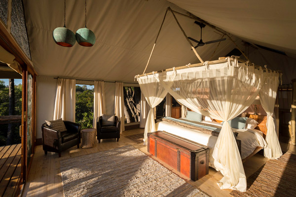 Botswana Lodges | African Safaris | Natural Habitat Adventures