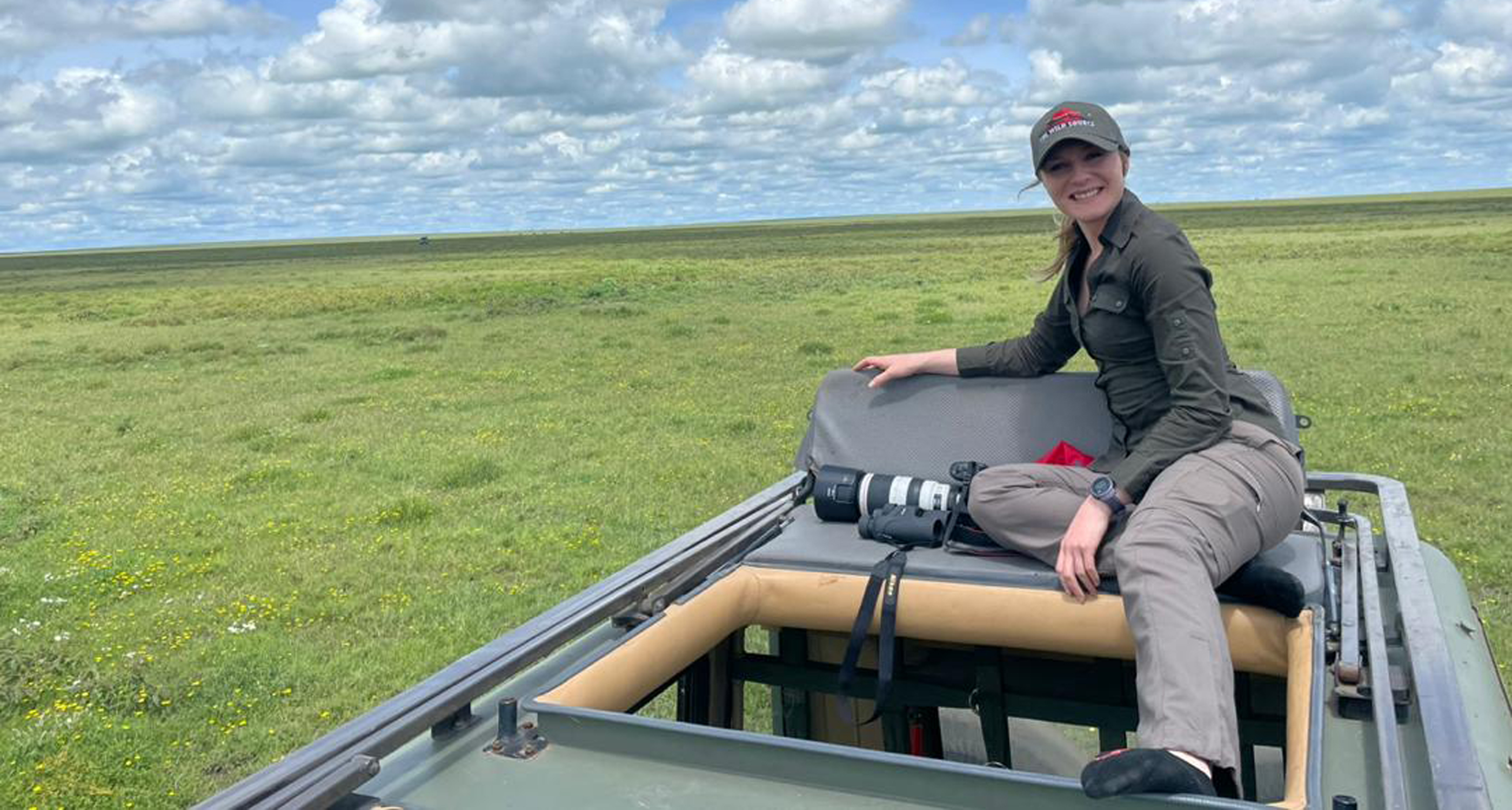 Waiting for a mother cheetah to go on a hunt for her three subadult cubs in Ndutu.