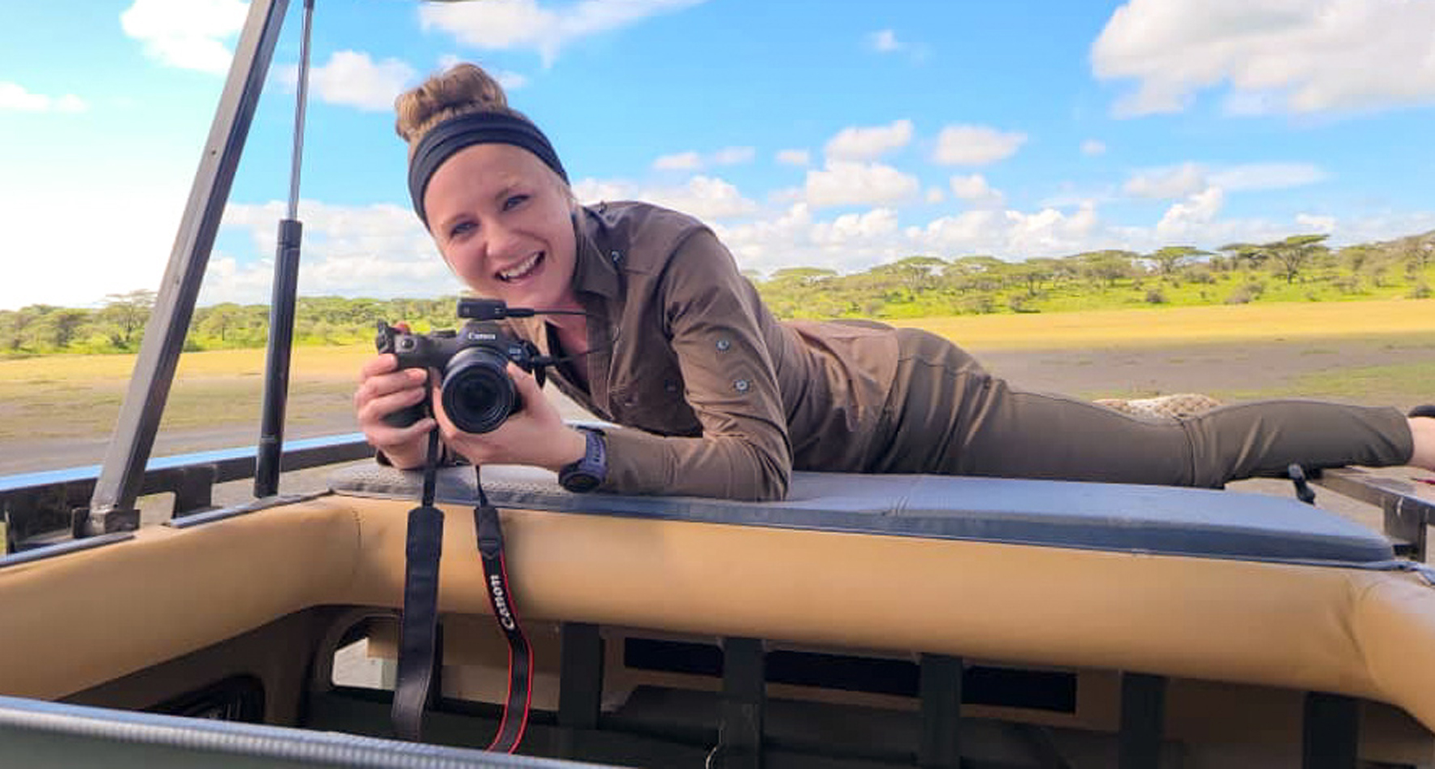 Vehicle stuck in the Serengeti? No problem! Passing the time by chatting about big cat coexistence in Tanzania.